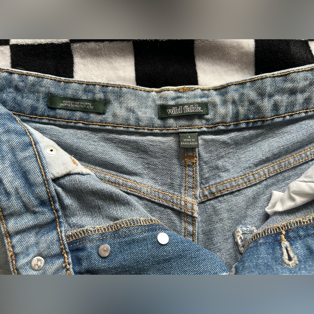 Wild Fable Size 4 Highest Rise Shorts - Picture 3 of 9